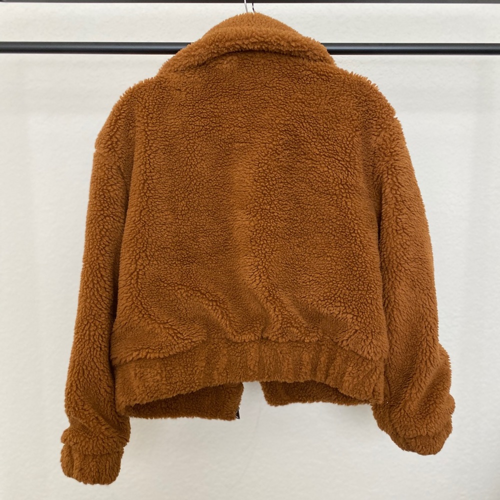 ✨ SOLD ✨NWOT Thread & Supply Cropped Teddy Jacket - Picture 2 of 3